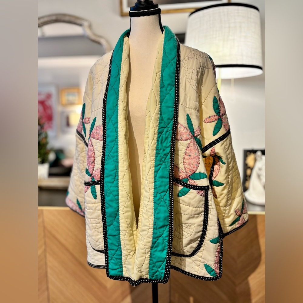 🧵SOLD🧵 HANDMADE (by me) Vintage 1930s Quilt Jacket size S/M - Picture 3 of 16
